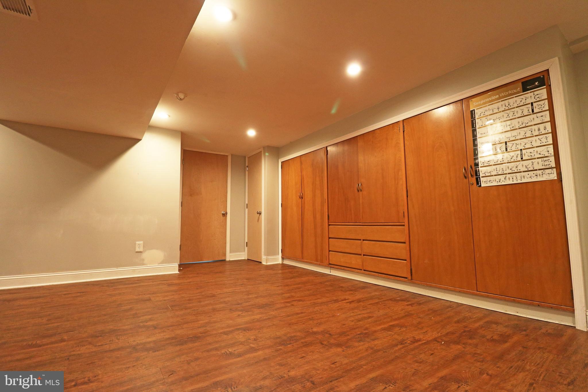 371 Southcroft Road Springfield, PA 19064 - Photo 34 of 42 a view of an empty room