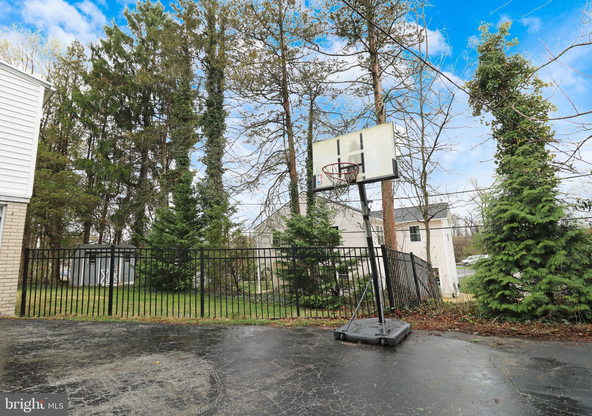 371 Southcroft Road Springfield, PA 19064 - Photo 41 of 42 a view of a park