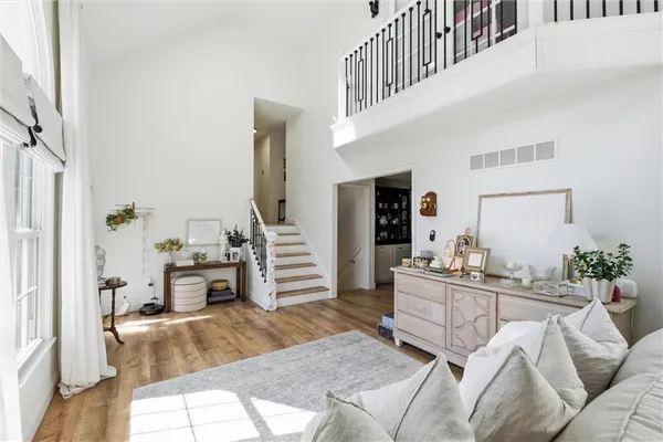 $435,000 | 4070 Southwest Camelot Drive, Lee's Summit, MO 64082