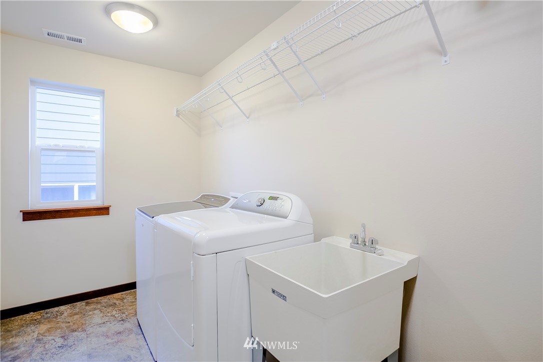 18919 4th Drive Southeast Bothell, WA 98012 - Photo 21 of 25 Gallery Image 21
