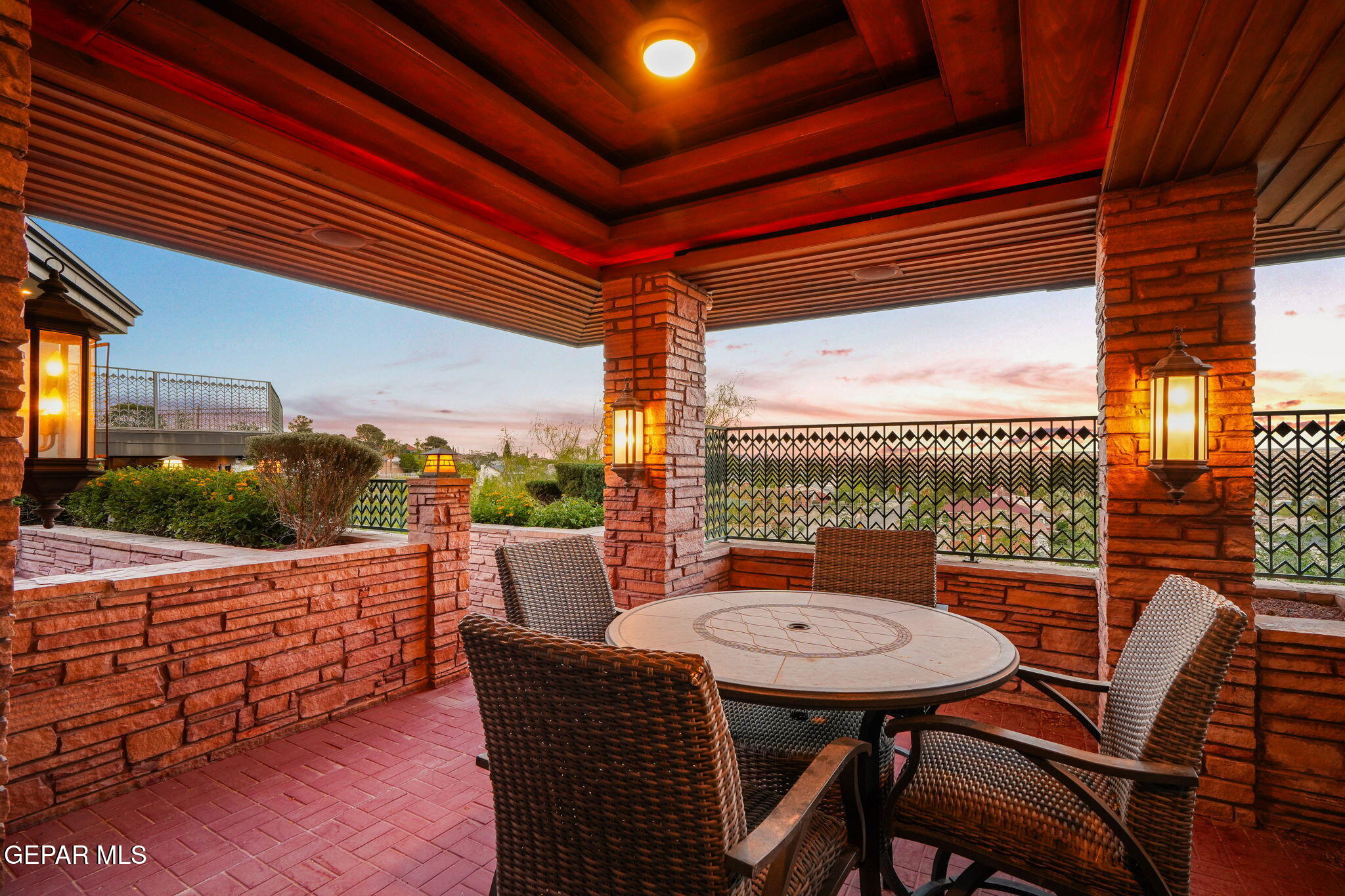 2304 Red Bluff Road El Paso, TX 79930 - Photo 120 of 177 2304 Red Bluff Rd-134