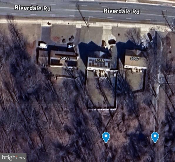 Riverdale Road Lanham, MD 20706 - Photo 2 of 5 a view of a chairs