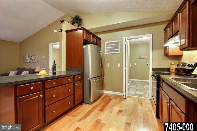 108 Jonquil Road Delta, PA 17314 - Photo 8 of 25 Gallery Image 8
