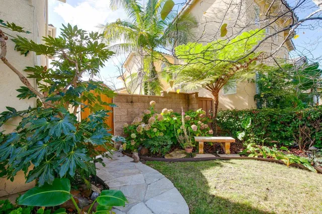 $2,100,000 | 10217 Prairie Springs Road, San Diego, CA 92127