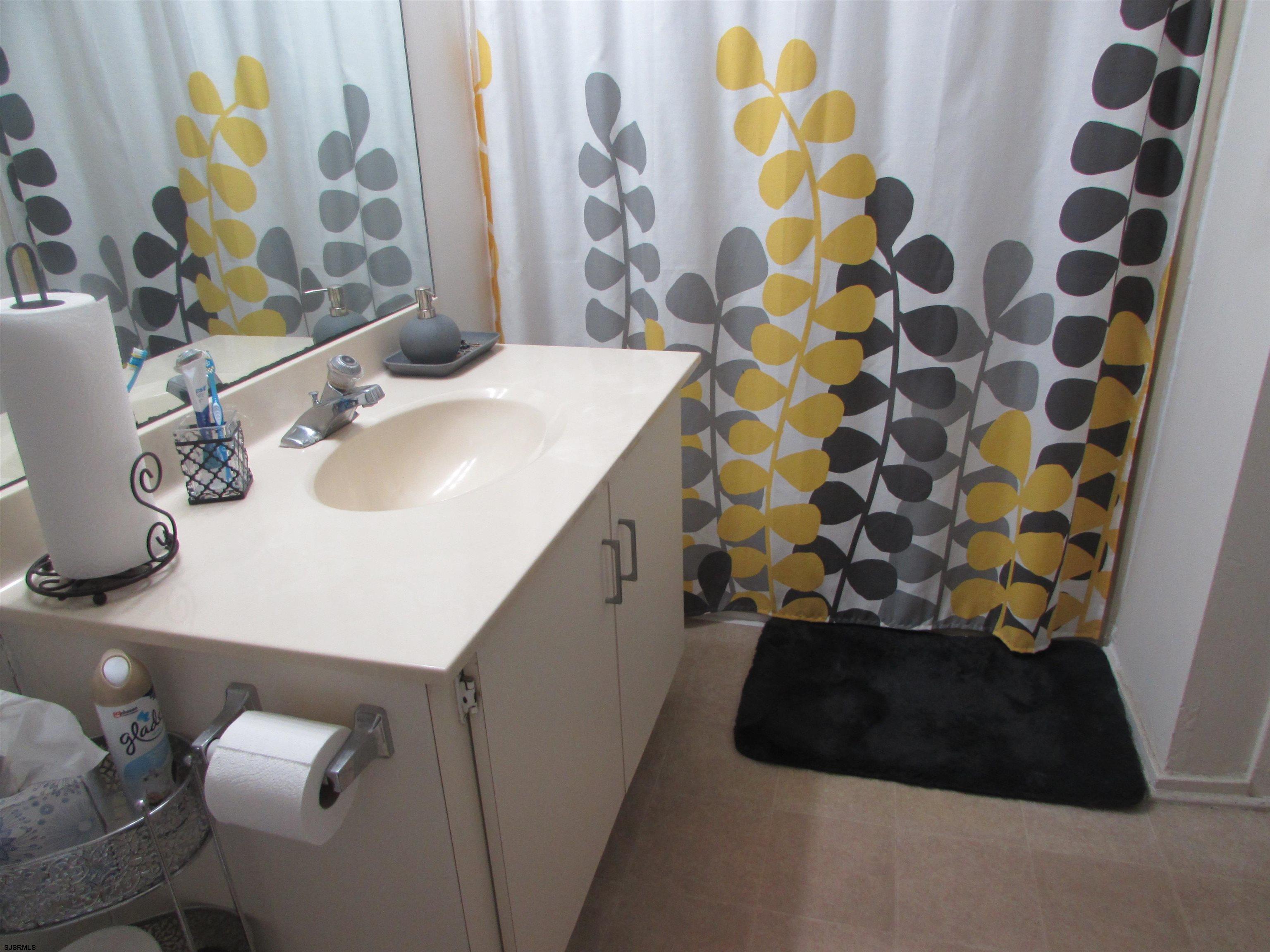 237 Meadow Ridge Road, Unit 237 BUILDING 8 Smithville, NJ 08205 - Photo 17 of 18 Gallery Image 17