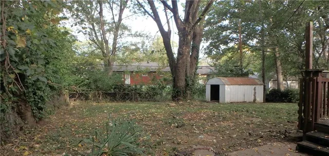 $119,900 | 7806 East 113th Street, Kansas City, MO 64134