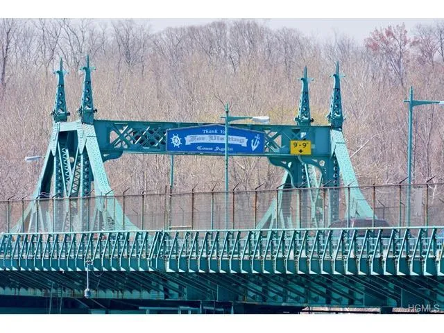 $599,000 | 12 Windward Lane, Unit 11 | City Island