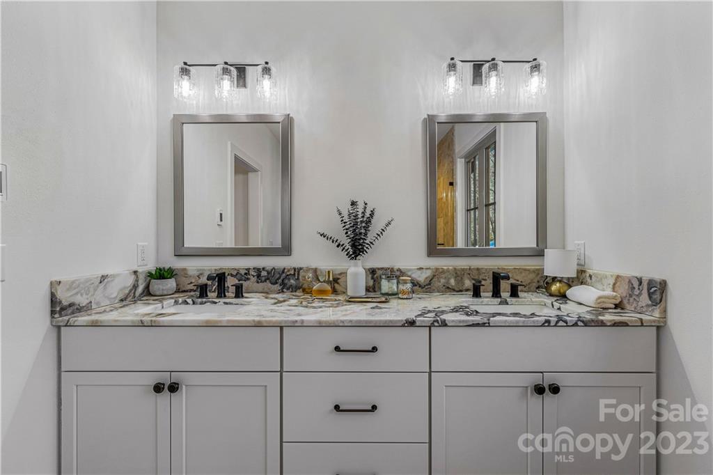 90 Stone Chimney Road Sapphire, NC 28774 - Photo 31 of 48 Gallery Image 31