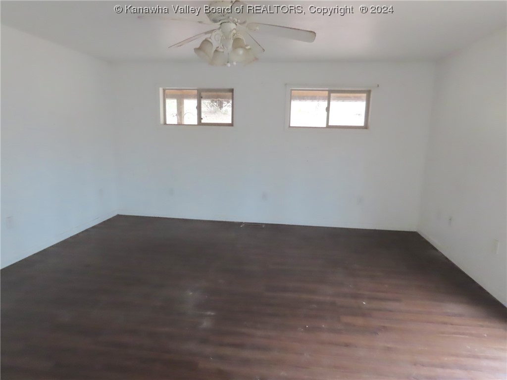 1935 West Union Road Clendenin, WV 25045 - Photo 17 of 25 Gallery Image 17