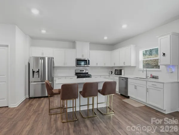 $660,000 | 10971 Claystone Drive, Davidson, NC 28036