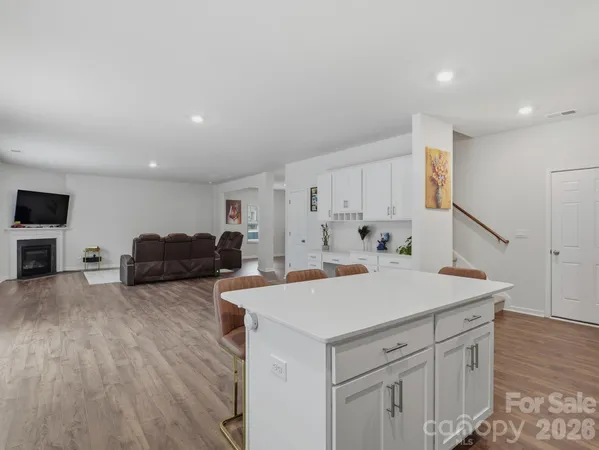 $660,000 | 10971 Claystone Drive, Davidson, NC 28036