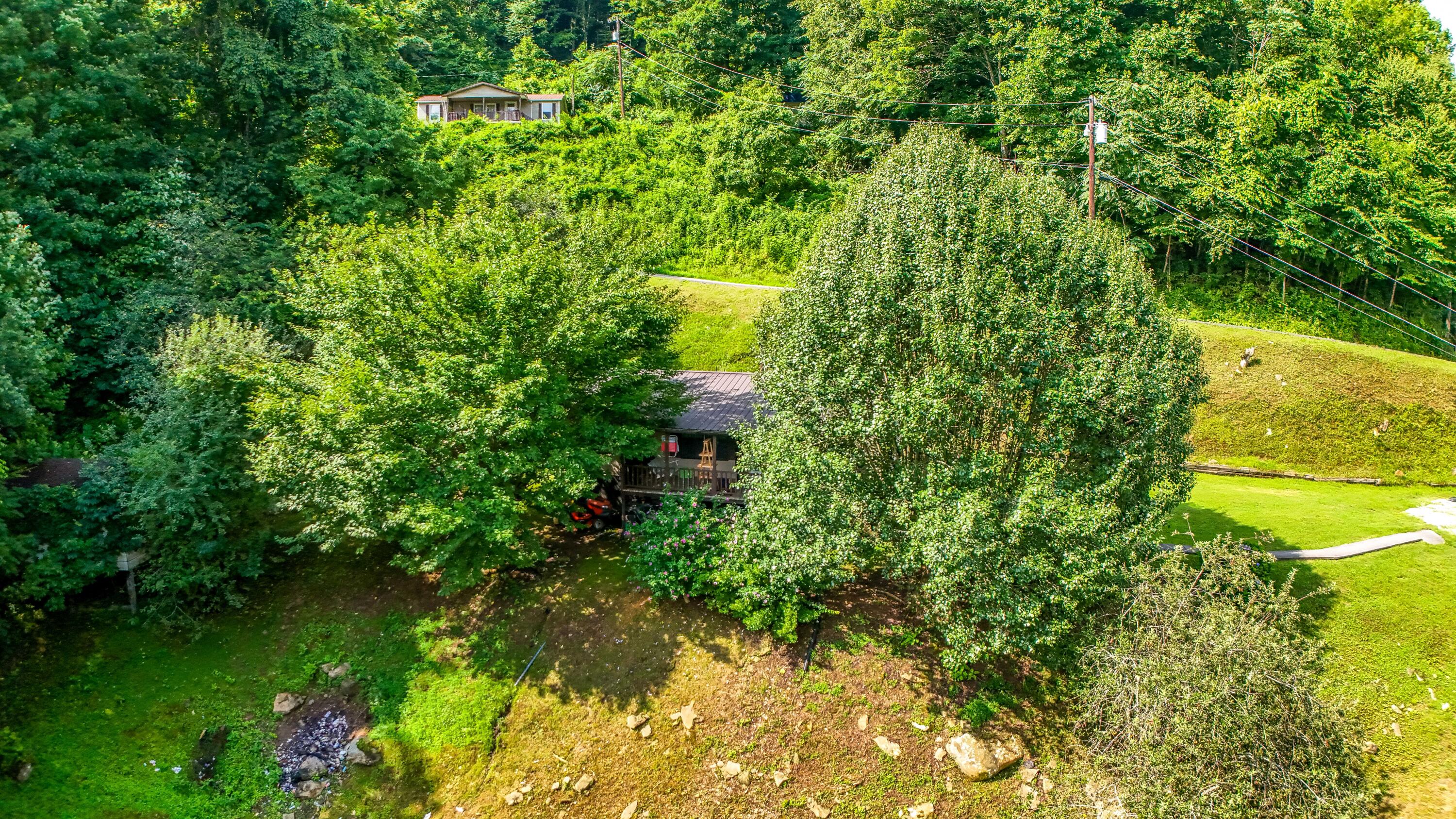 299 George Neil Hill Road Pineville, KY 40977 - Photo 27 of 37 LightroomRealEstateEdits-27