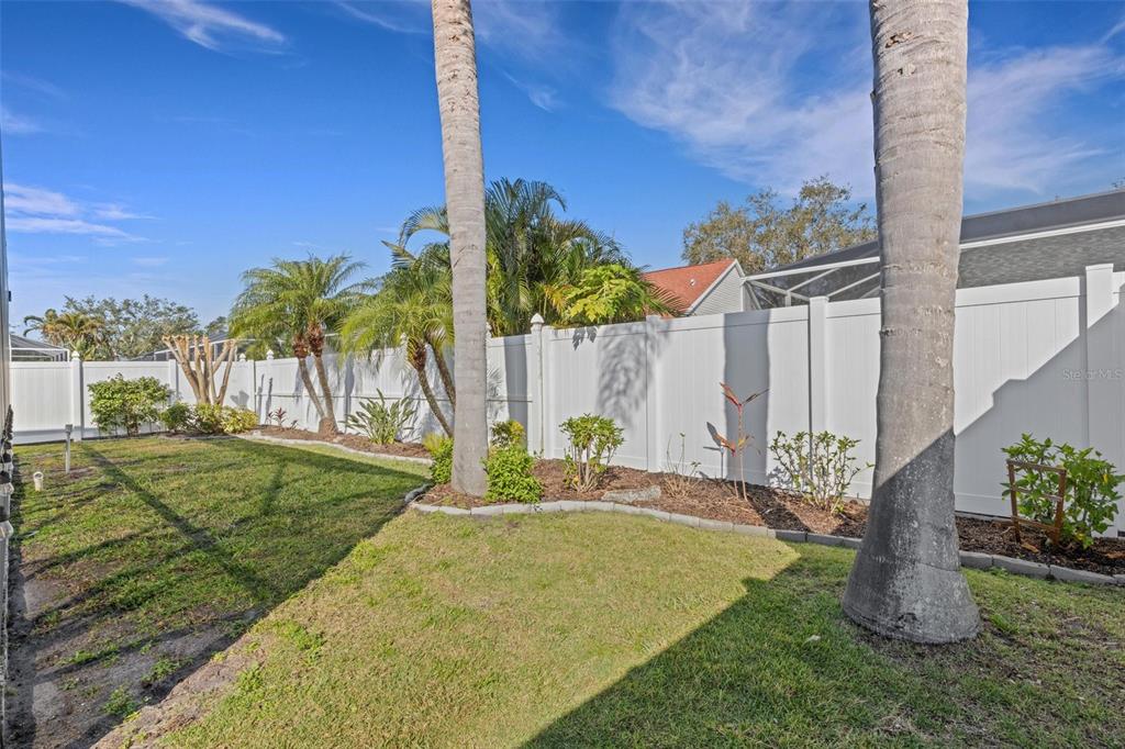 12319 Tall Pines Way Lakewood Ranch, FL 34202 - Photo 11 of 41