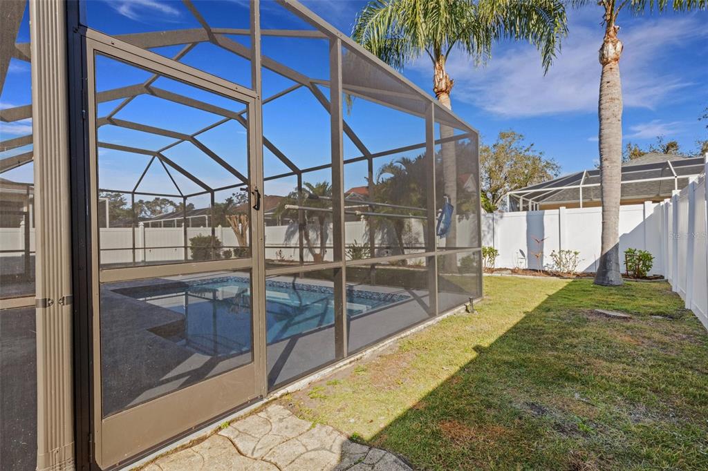 12319 Tall Pines Way Lakewood Ranch, FL 34202 - Photo 12 of 41