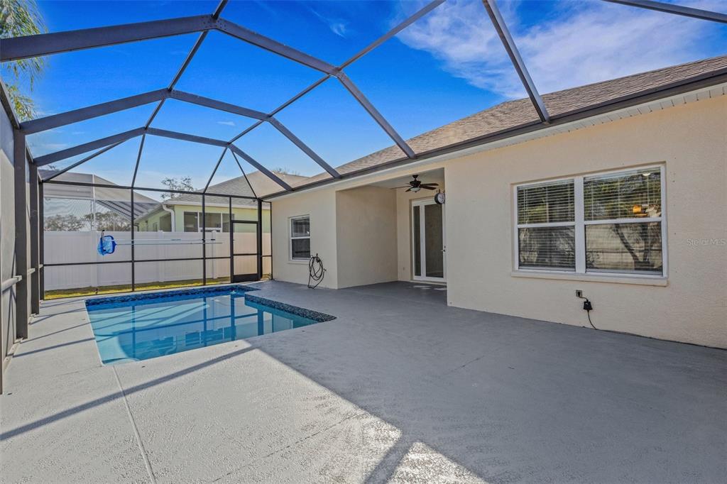 12319 Tall Pines Way Lakewood Ranch, FL 34202 - Photo 14 of 41