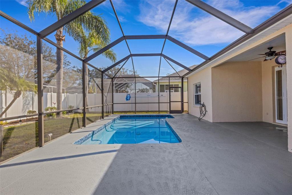 12319 Tall Pines Way Lakewood Ranch, FL 34202 - Photo 15 of 41