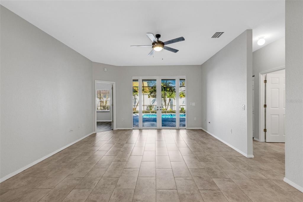 12319 Tall Pines Way Lakewood Ranch, FL 34202 - Photo 21 of 41