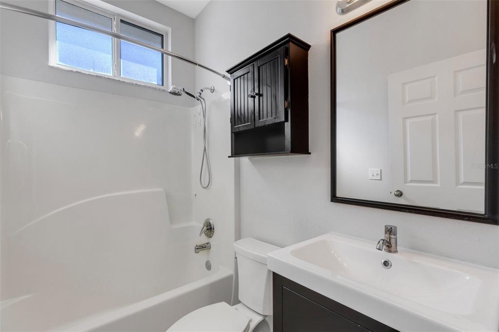 12319 Tall Pines Way Lakewood Ranch, FL 34202 - Photo 37 of 41