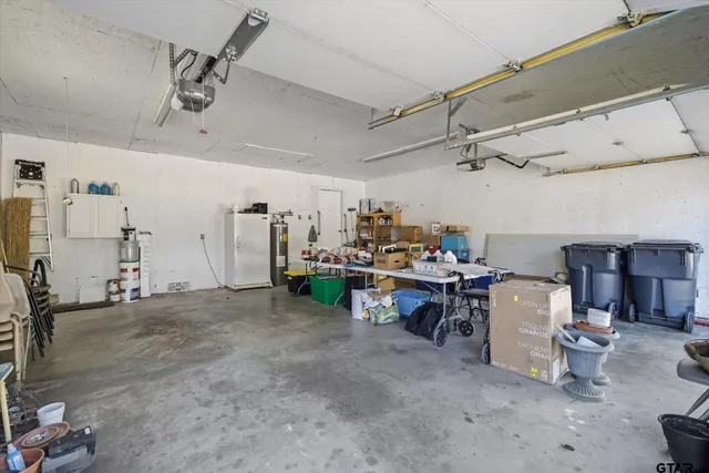 a view of a storage & utility room