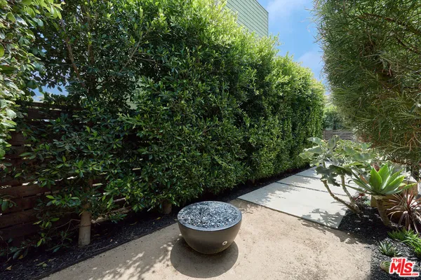 a entryway