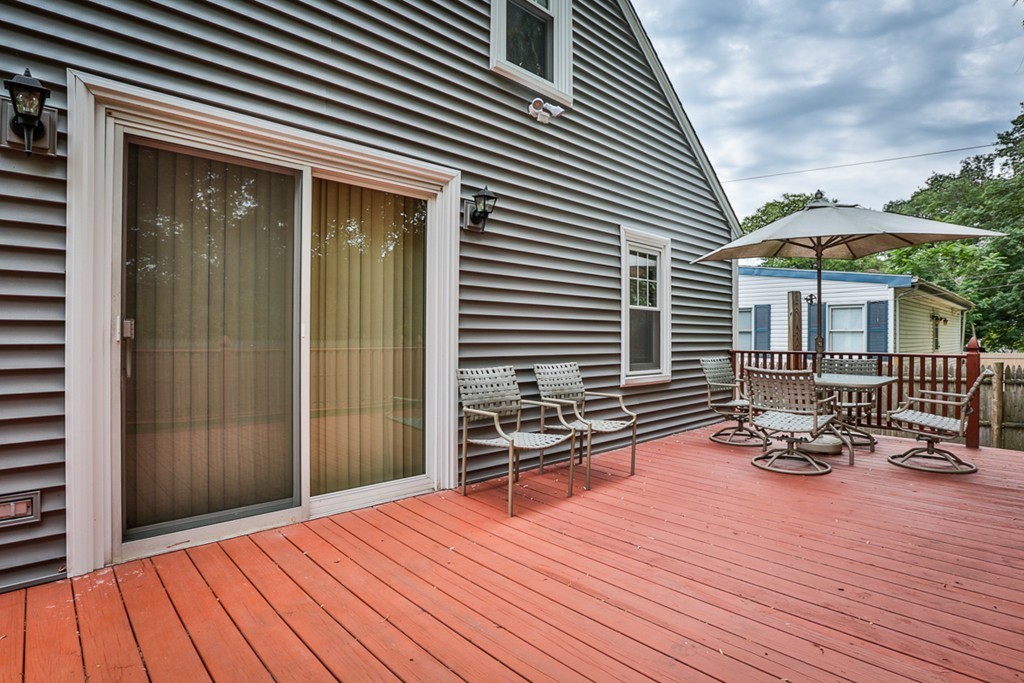 88 Derby Road Melrose, MA 02176 - Photo 12 of 16 Gallery Image 12