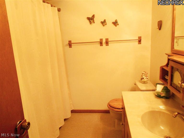 5861 Horning Road Kent, OH 44240 - Photo 13 of 20 Gallery Image 13