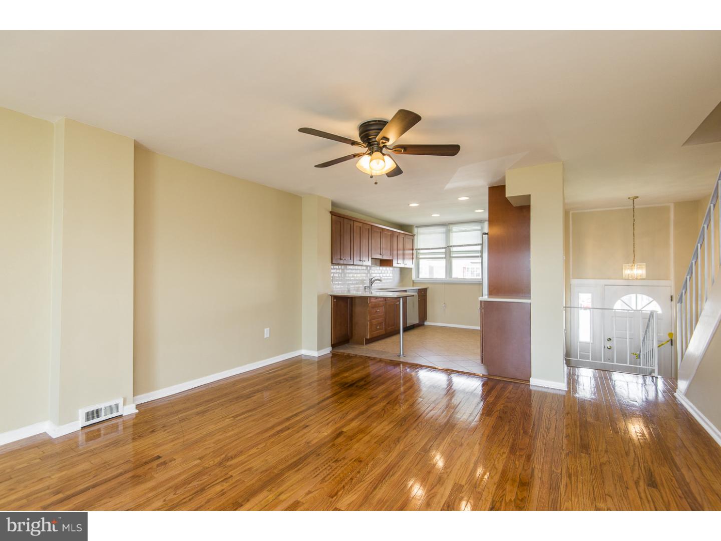 4169 Whiting Road Philadelphia, PA 19154 - Photo 3 of 25 Gallery Image 3