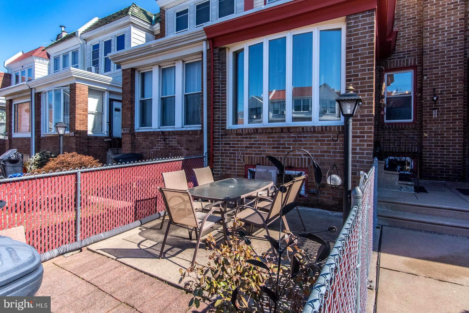 5441 Rutland Street Philadelphia, PA 19124 - Photo 3 of 34 Fenced-in front patio