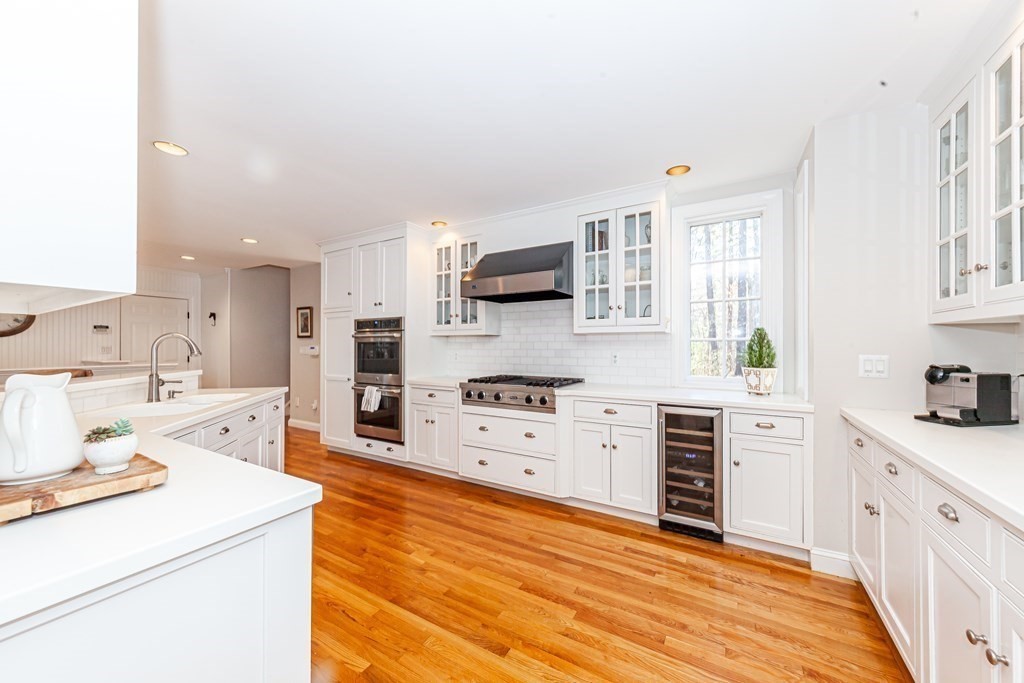 25 Berry Patch Lane Boxford, MA 01921 - Photo 15 of 42 Gallery Image 15