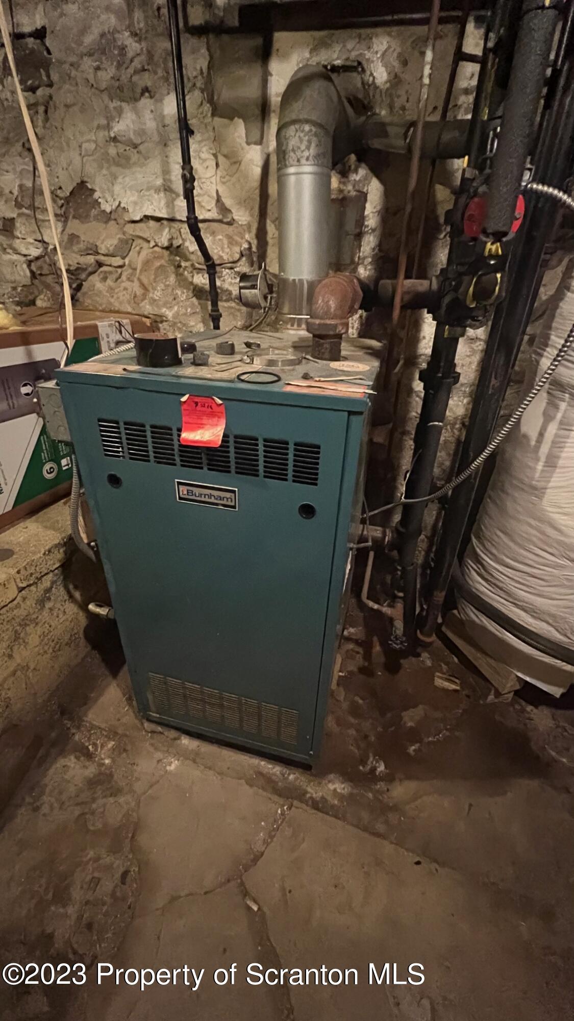 526 George Street Old Forge, PA 18518 - Photo 29 of 43 a view of water heater room