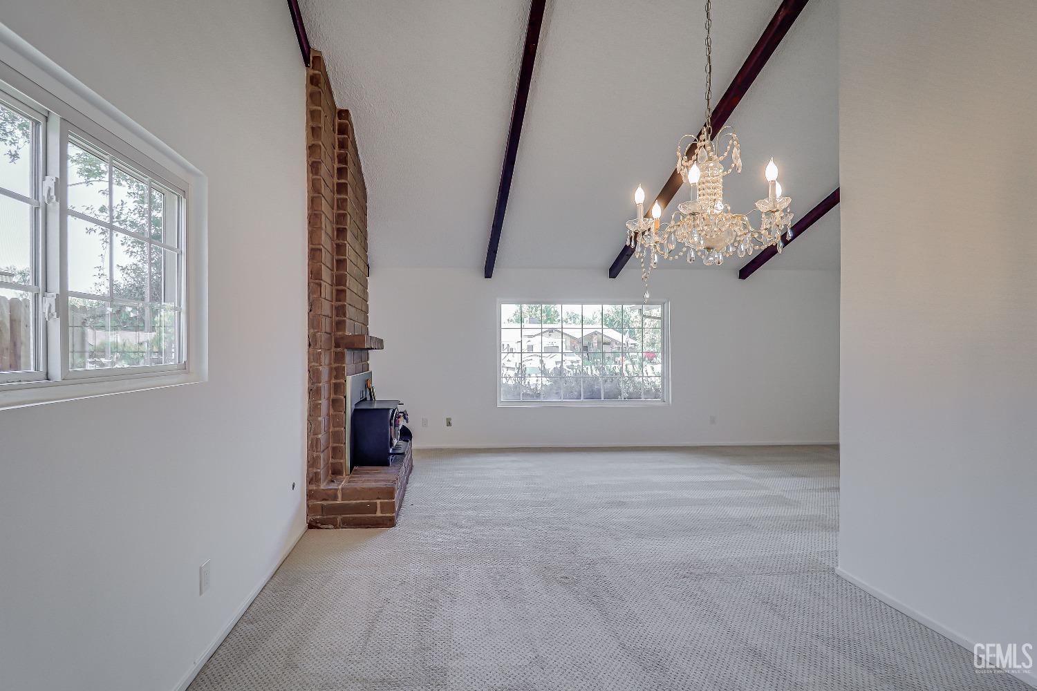 Undisclosed Address Bakersfield, CA 93309 - Photo 11 of 34 a view of livingroom with window