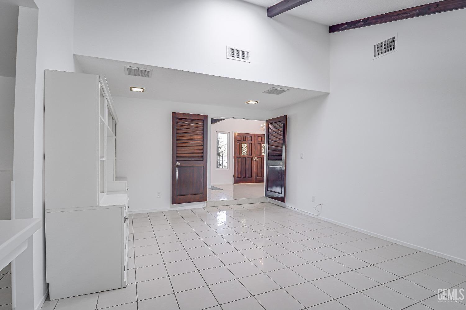 Undisclosed Address Bakersfield, CA 93309 - Photo 17 of 34