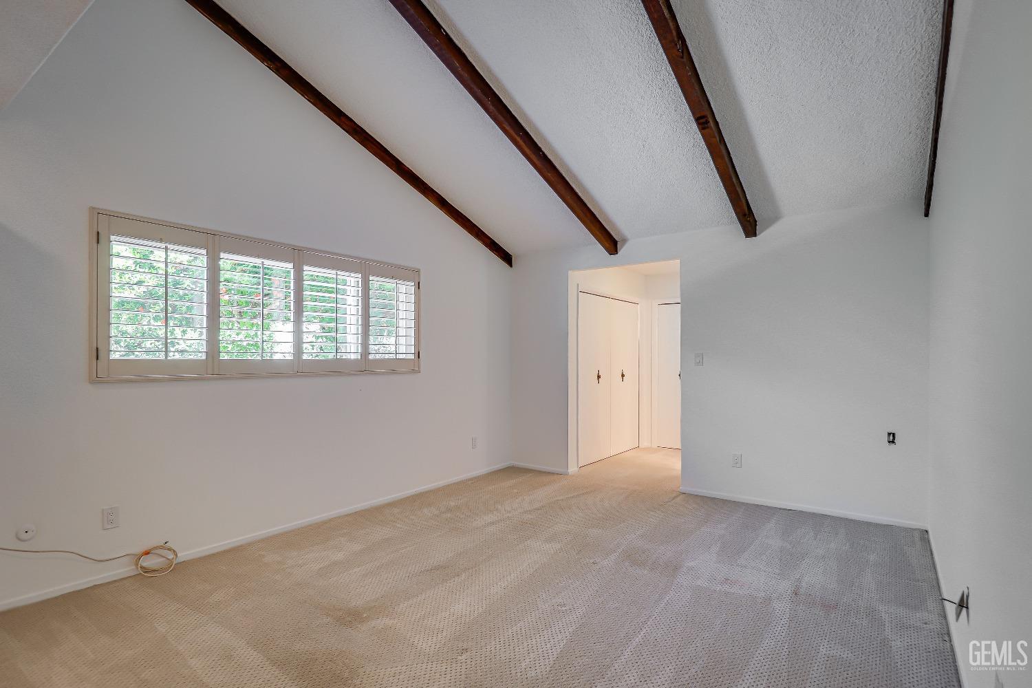 Undisclosed Address Bakersfield, CA 93309 - Photo 24 of 34 an empty room with windows