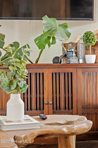 $1,200,000 | 135 North 3rd Avenue, Kure Beach, NC 28449