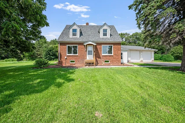 $187,500 | 37347 240th Street, Clements, MN 56224