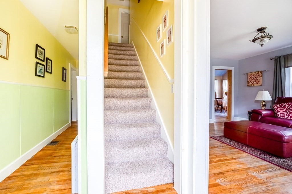 53 Groton Road Chelmsford, MA 01863 - Photo 18 of 41