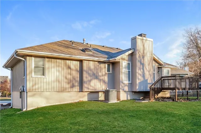 $2,305 | 545 Southeast Ashton Court, Lee's Summit, MO 64063