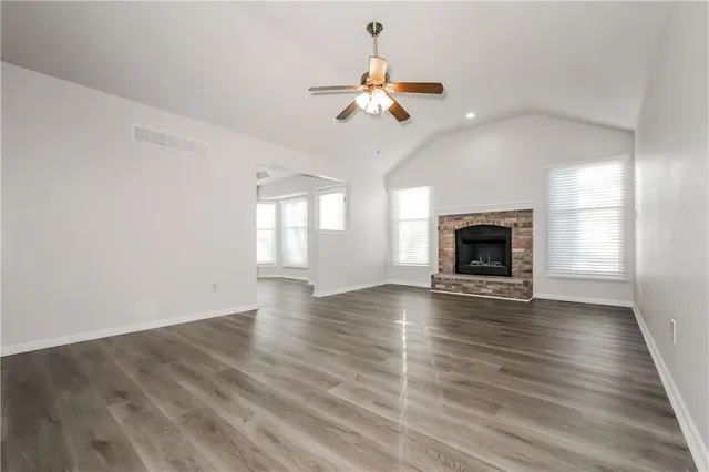 $2,305 | 545 Southeast Ashton Court, Lee's Summit, MO 64063