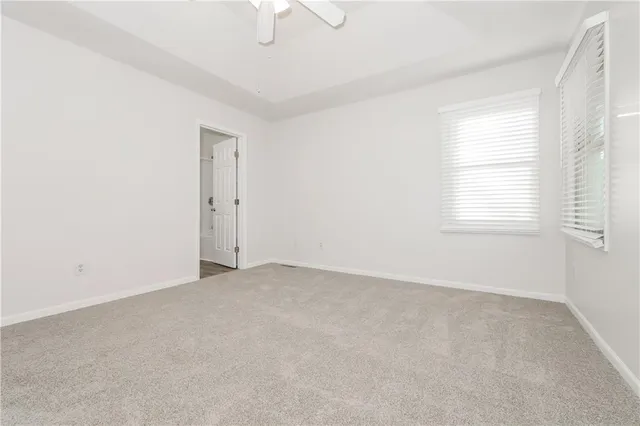 $2,305 | 545 Southeast Ashton Court, Lee's Summit, MO 64063