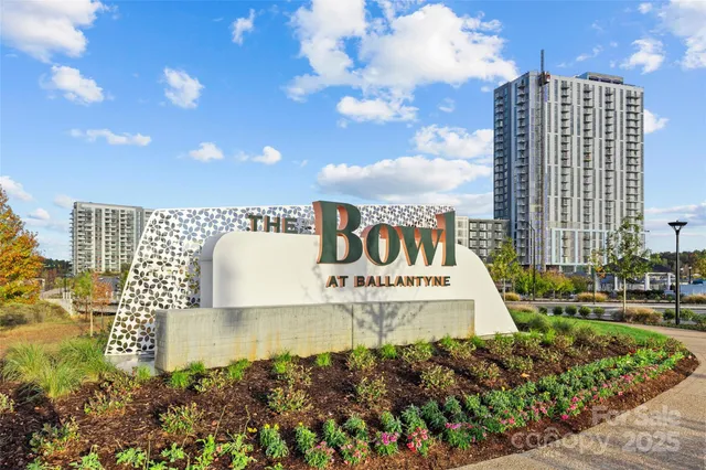 $930,000 | 11209 Flenniken Court, Charlotte, NC 28277