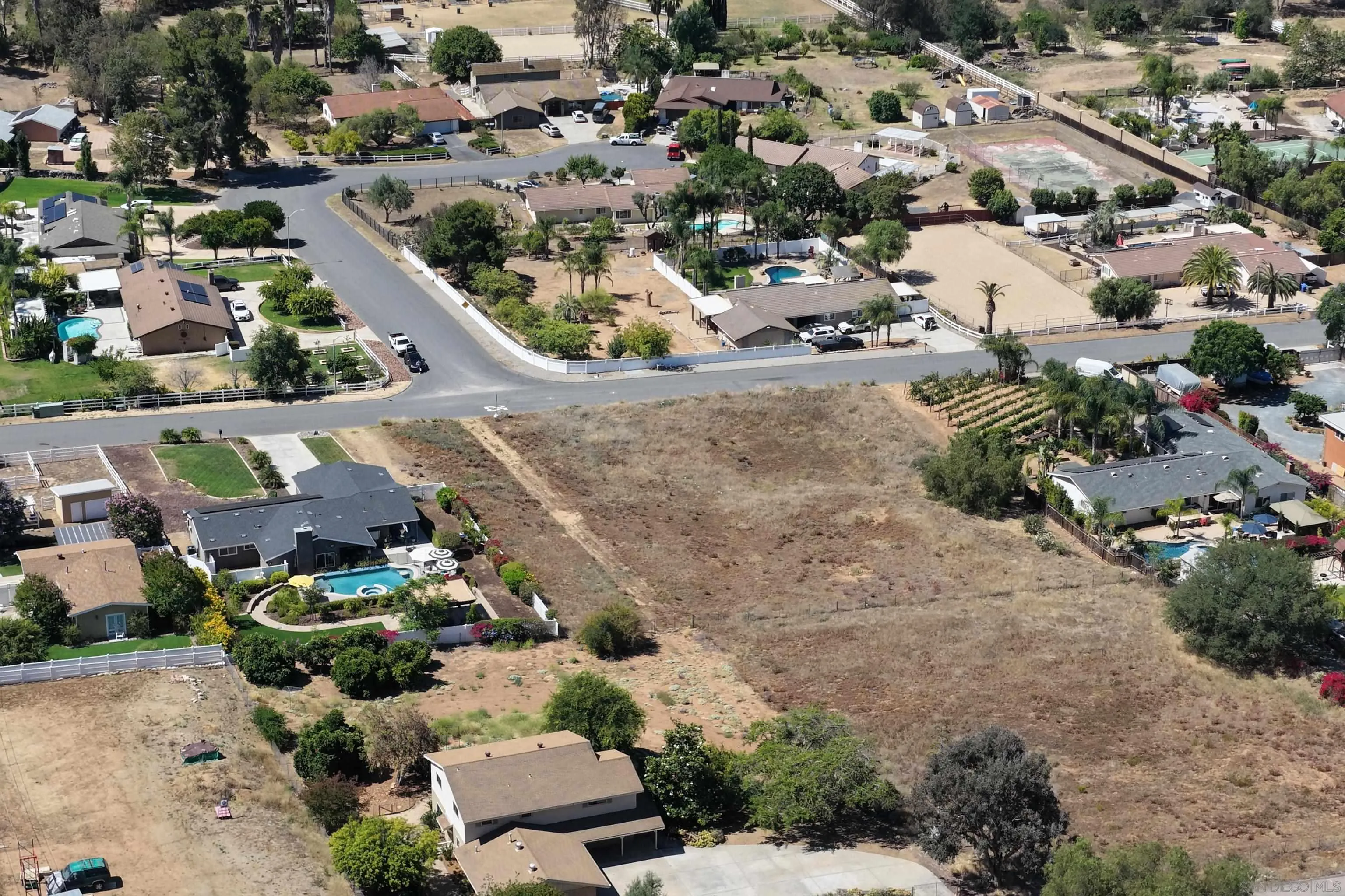 14444 Twin Peaks Road Poway, CA 92064 - Photo 22 of 40