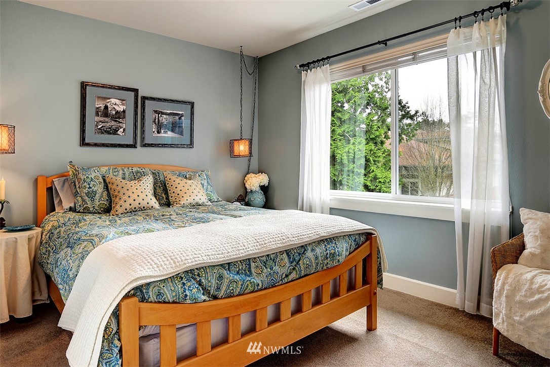 8613 Northeast 198th Street Bothell, WA 98011 - Photo 13 of 17 Gallery Image 13