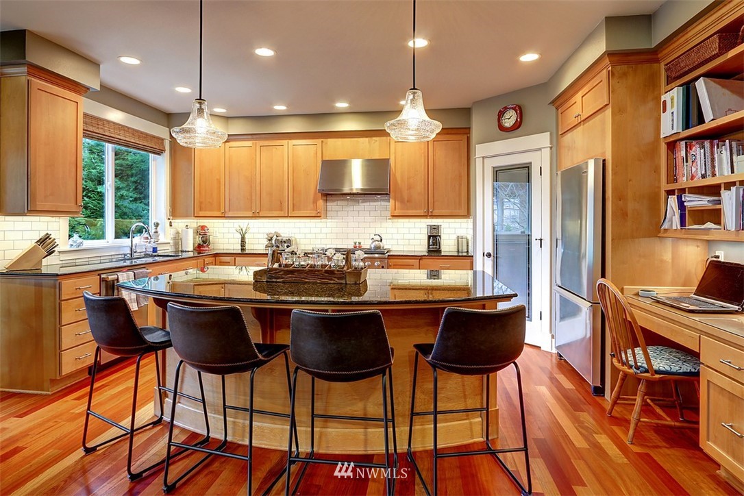 8613 Northeast 198th Street Bothell, WA 98011 - Photo 7 of 17 Gallery Image 7