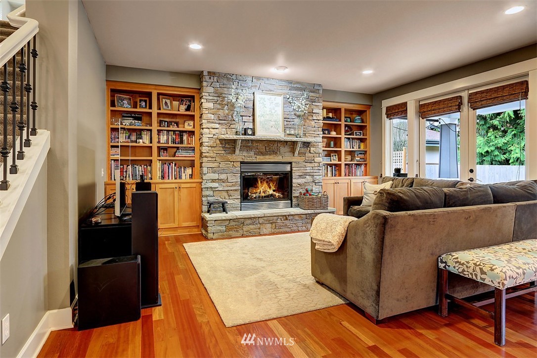 8613 Northeast 198th Street Bothell, WA 98011 - Photo 9 of 17 Gallery Image 9