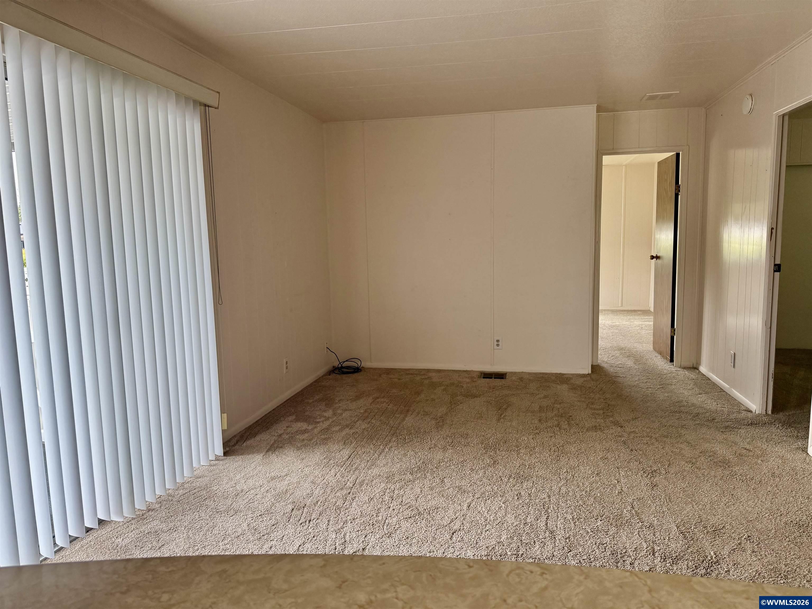 5422 Portland Road Northeast, Unit 24 Salem, OR 97305 - Photo 17 of 36