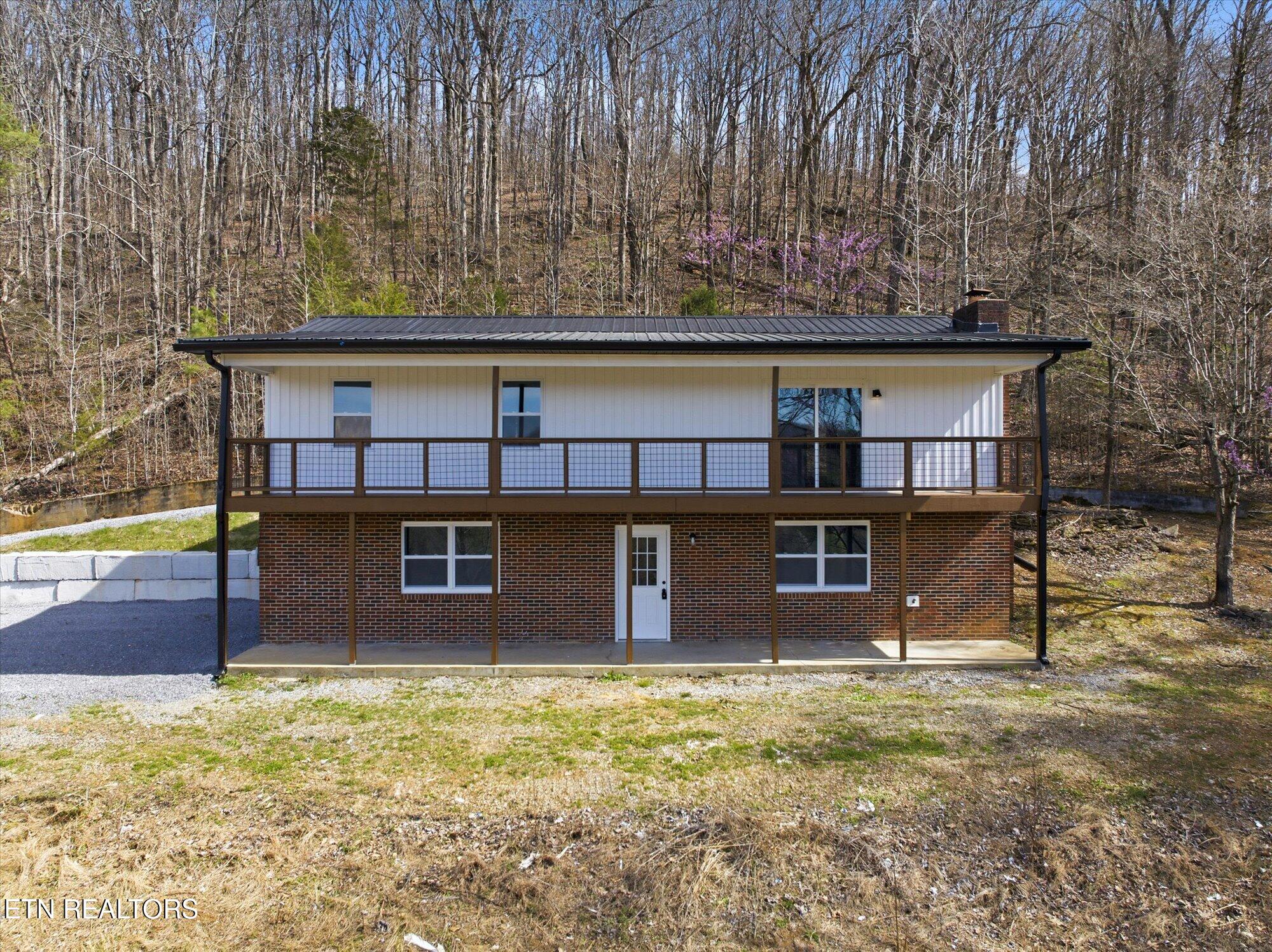 141 County Road 112 Athens, TN 37303 - Photo 2 of 45 01-141-Co-Rd-112-Athens-TN-1
