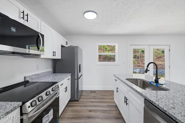 $499,900 | 141 County Road 112, Athens, TN 37303