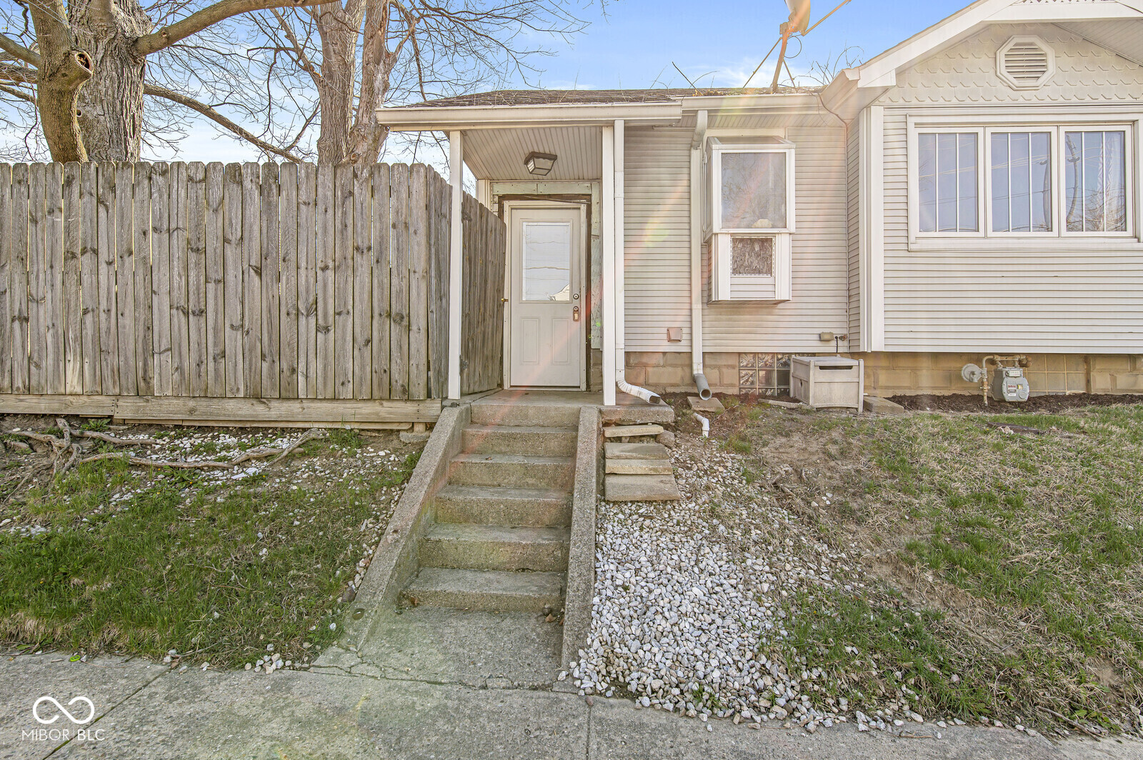 1526 Main Street Beech Grove, IN 46107 - Photo 6 of 29