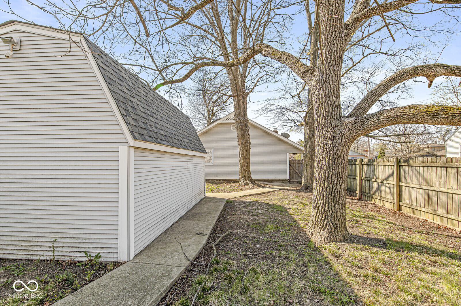 1526 Main Street Beech Grove, IN 46107 - Photo 9 of 29