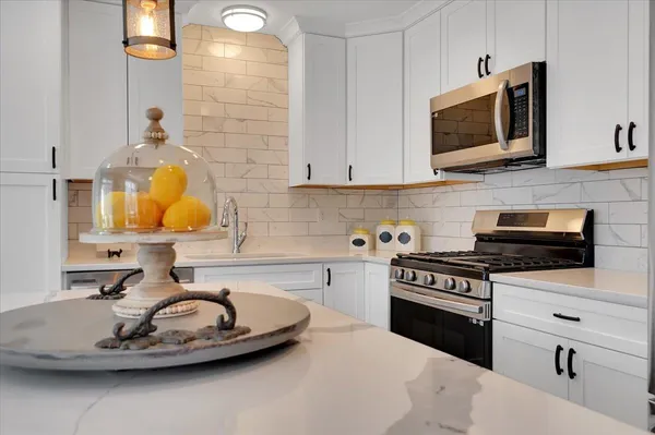 $499,900 | 5 Dumaine Avenue, Unit A, Nashua, NH 03063